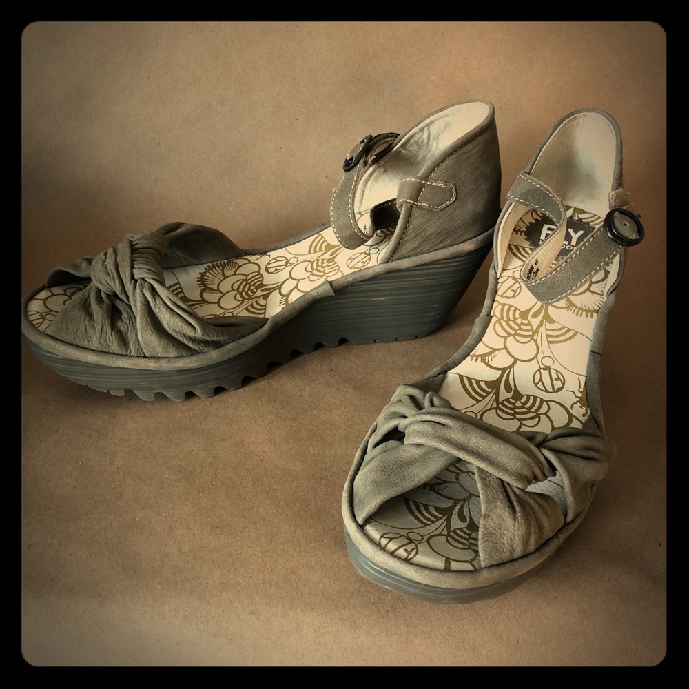 Tan Fly London sandals